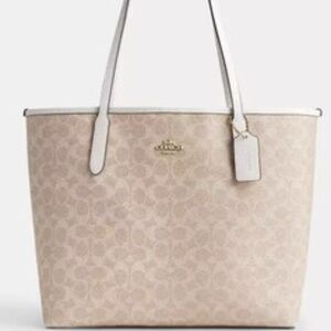 Coach City Tote Bag In Signature Canvas